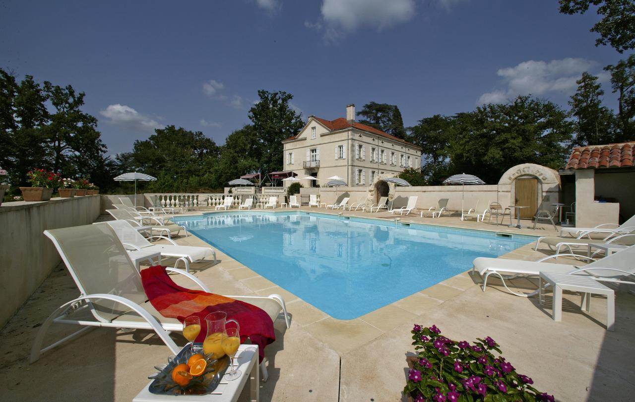 Hotel Le Manoir Saint Jean Exterior foto